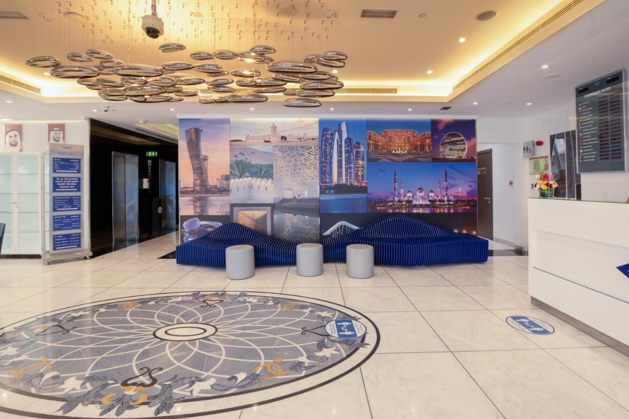 Gravity Hotel Abu Dhabi Eksteriør bilde